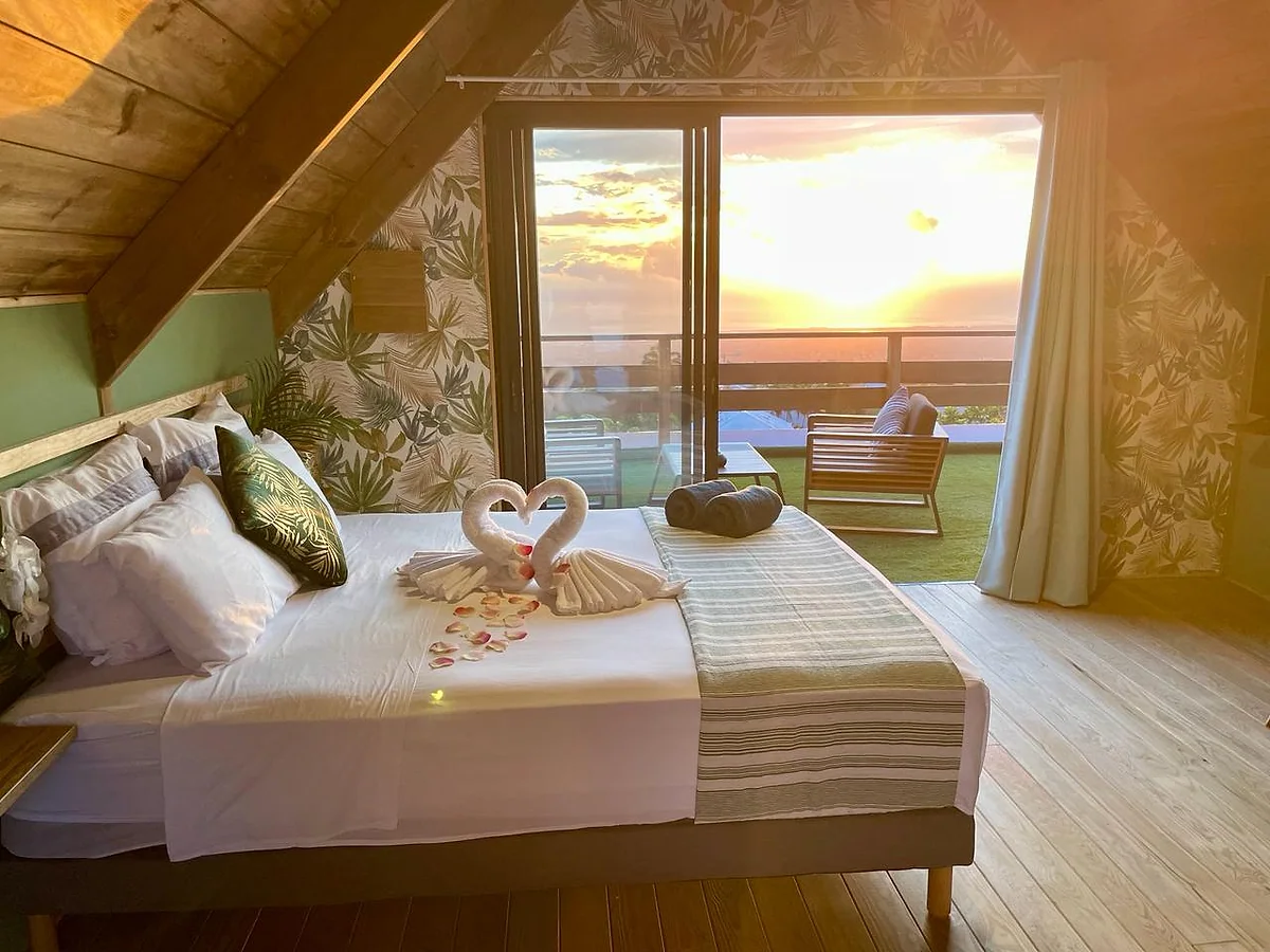 Chambre confortable et bien éclairée